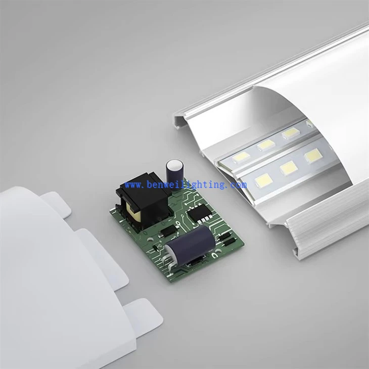 110-277V 15W 6300K Led Batten Light