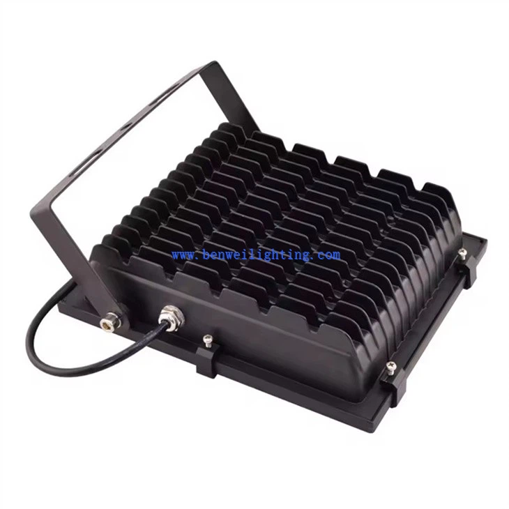 Aluminum Outdoor Floodlight (2)