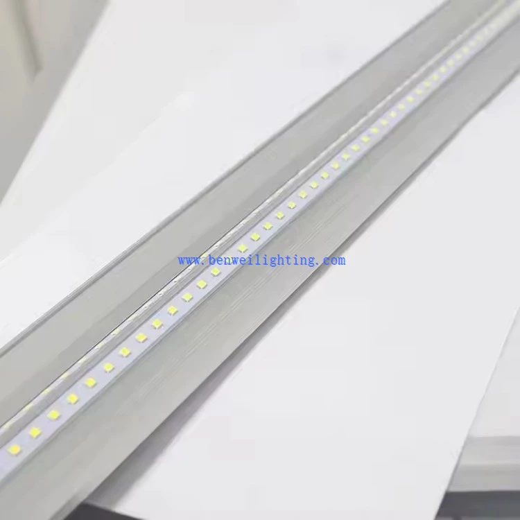 Led Batten Light 110-277V 20W 5000K